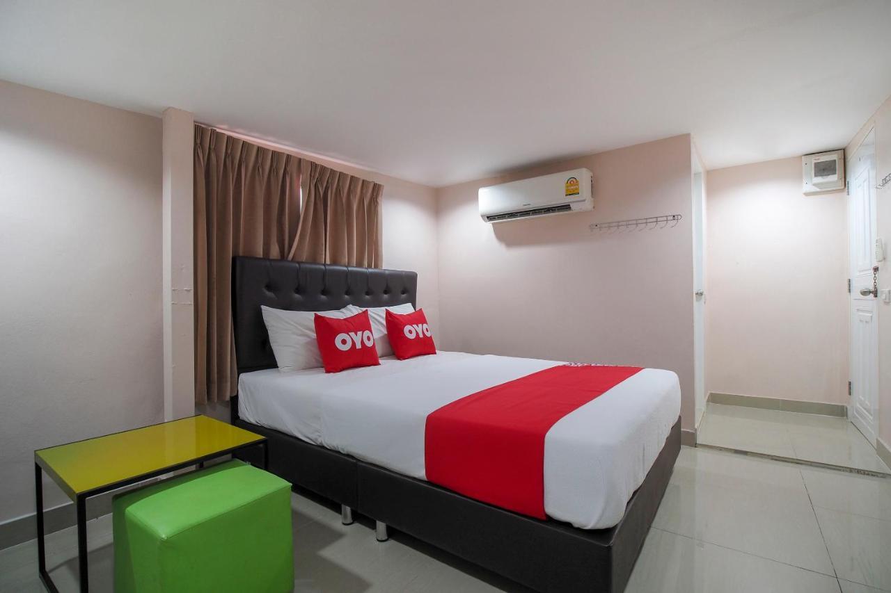 Hotel Oyo 1028 The Panowla Pattaya